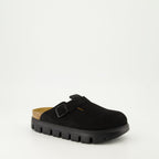 Imagen de mules chunky de ante negro de Birkenstock para mujeres - Temporada Otoño-Invierno 2024 - Vista tres cuartos frontal derecha