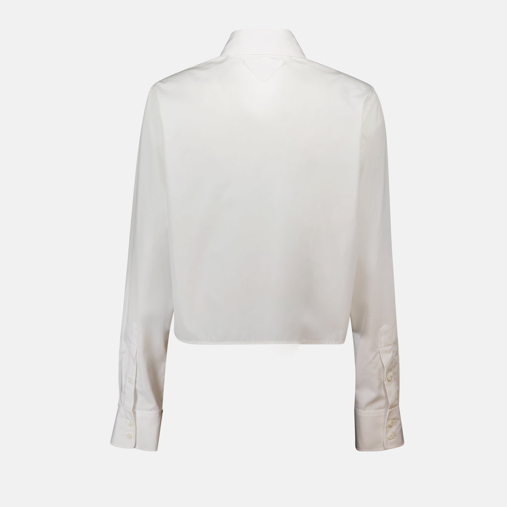 Image de chemise blanche brodée par Prada pour femmes - Saison printemps-été 2025 - Vue détail produit 1