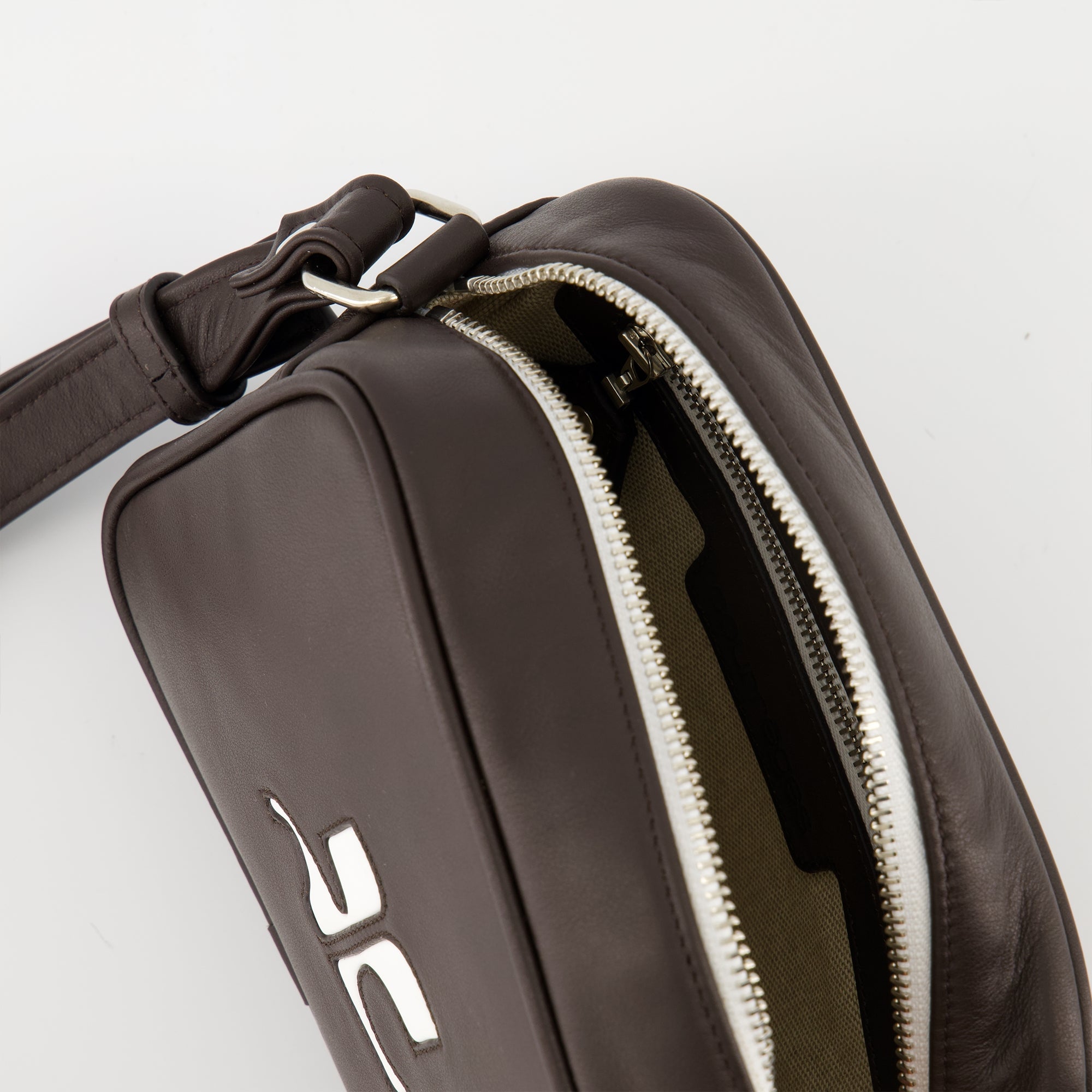 sac camera redition marron courreges men 15329204928892