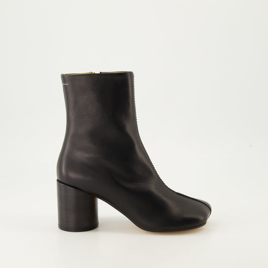 black leather boots, MM6 footwear, fall-winter 2024, ankle boots, leather sole female