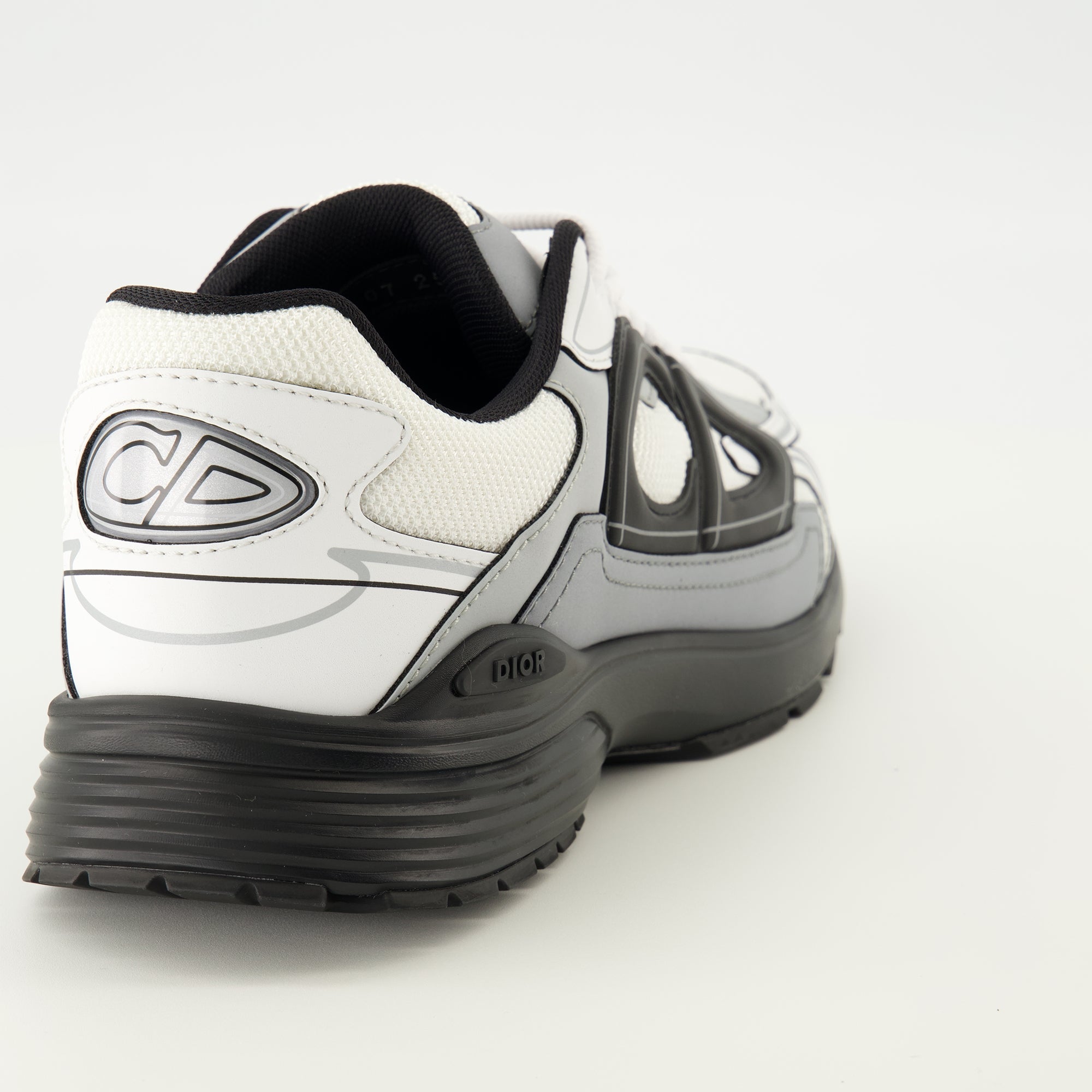 Immagine delle Sneakers Grigie B30 di Dior per Uomo - Stagione Primavera-Estate 2026 - Vista Posteriore