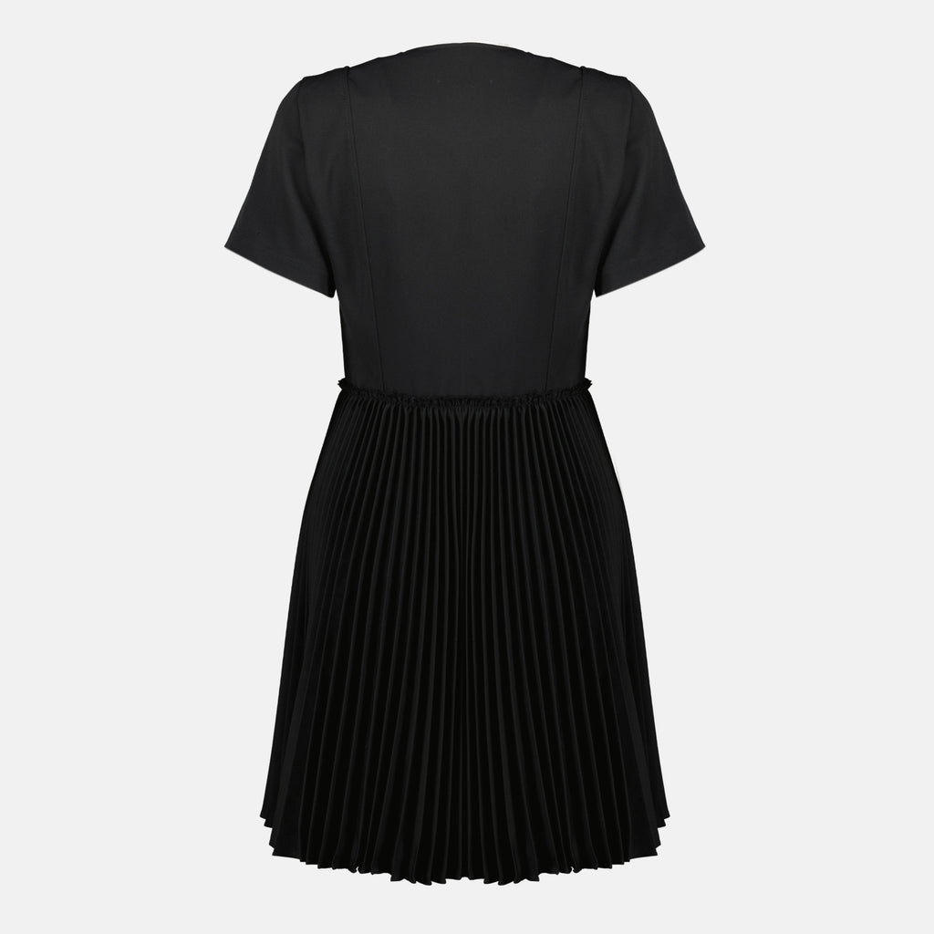 Burberry dress, black kilt dress, wool dress, Autumn-Winter collection, women's fashion