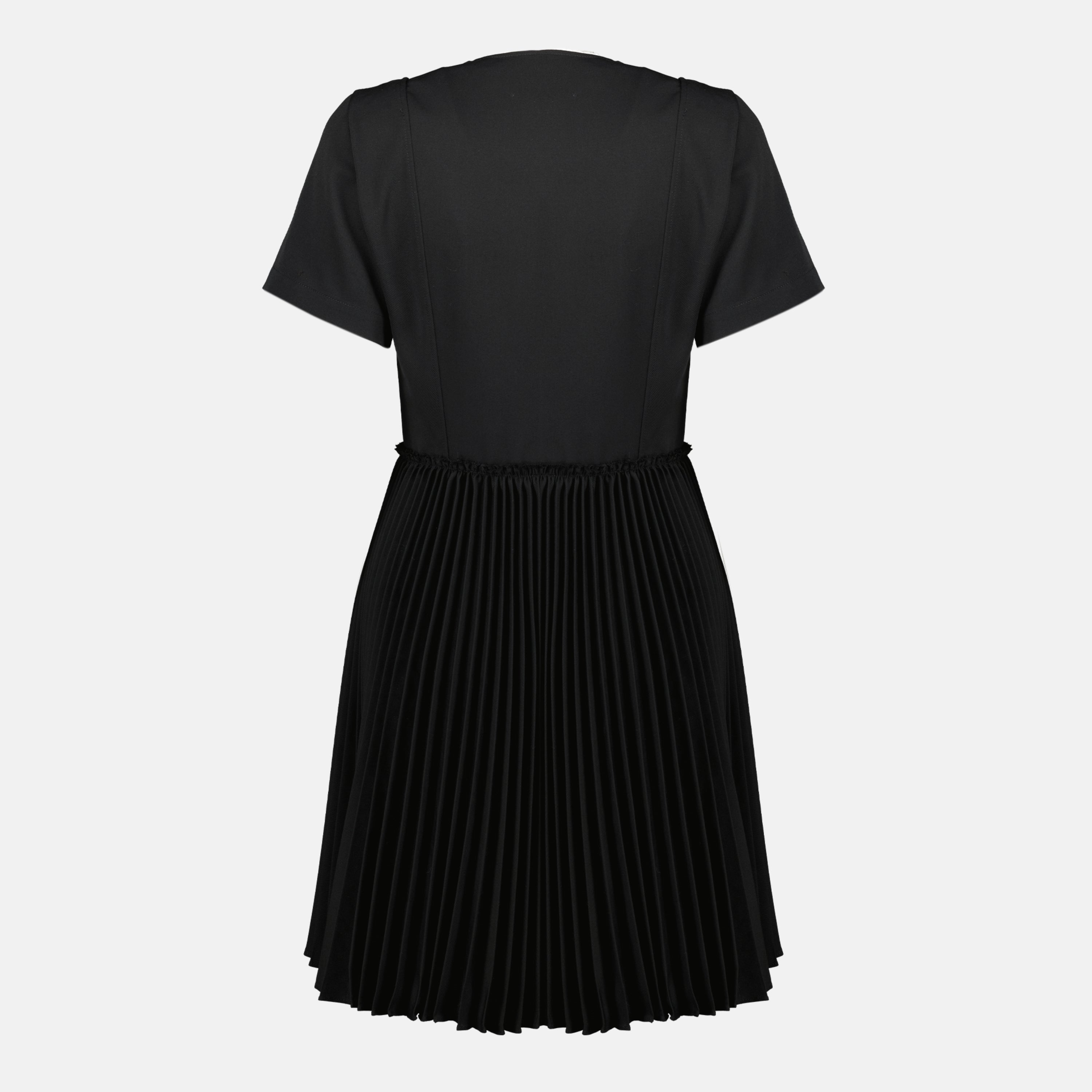 Burberry dress, black kilt dress, wool dress, Autumn-Winter collection, women's fashion