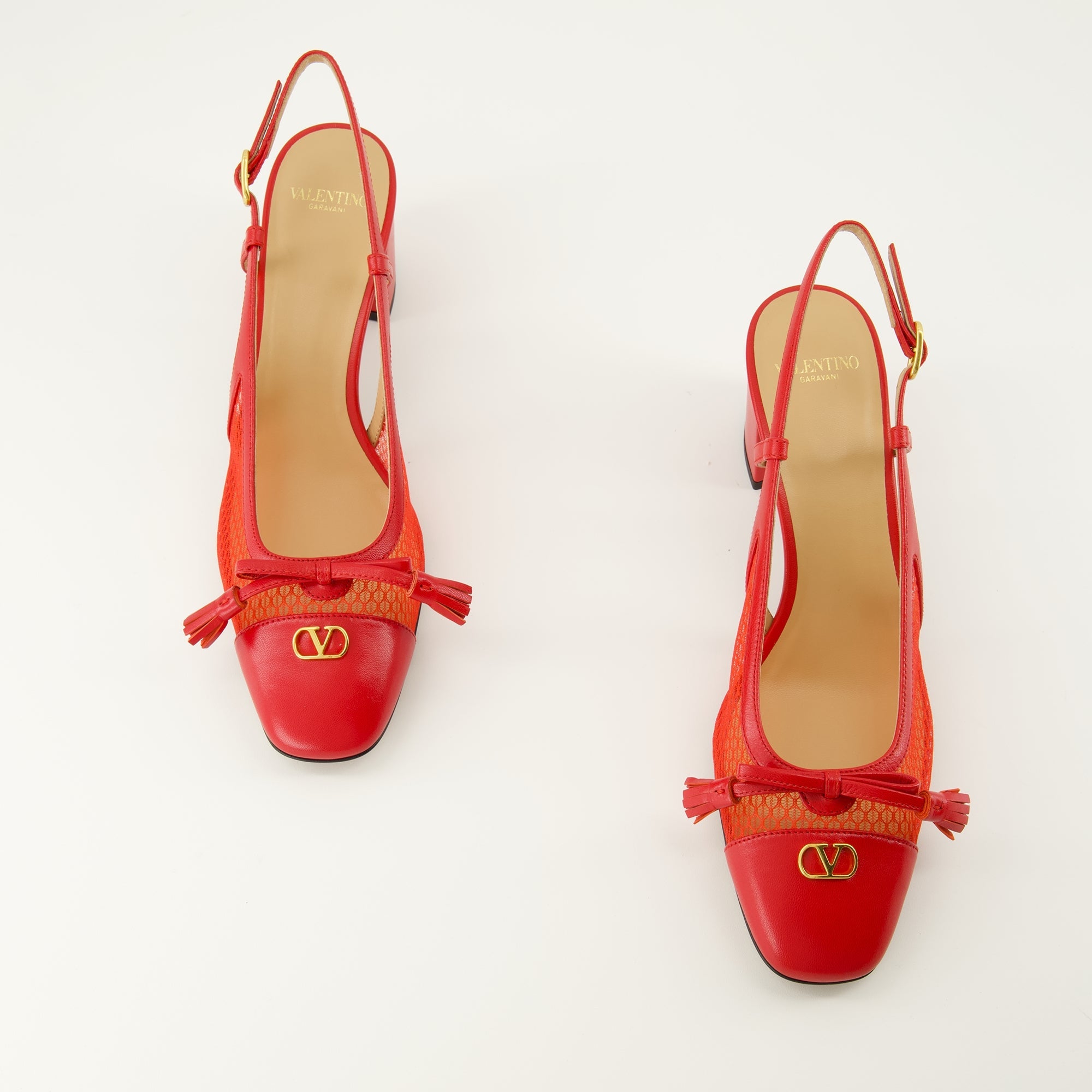 Imagem dos Esacarpins Valet du Roi Rouge de Valentino Garavani para Mulheres - Temporada Primavera-Verão 2026 - Vista Superior do Par