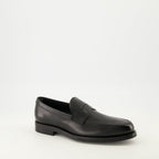 Imagen de mocasines de cuero negro de Tod's para hombres - Temporada Otoño - Invierno 2025 - Vista frontal derecha en tres cuartos