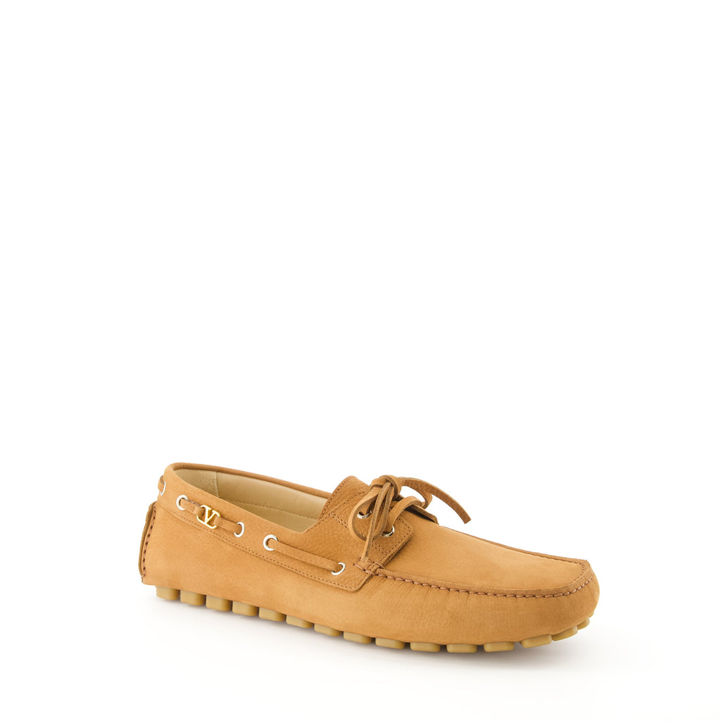 driver moccasins, VLogo Signature, buffalo leather shoes, brown moccasins, rubber sole footwear