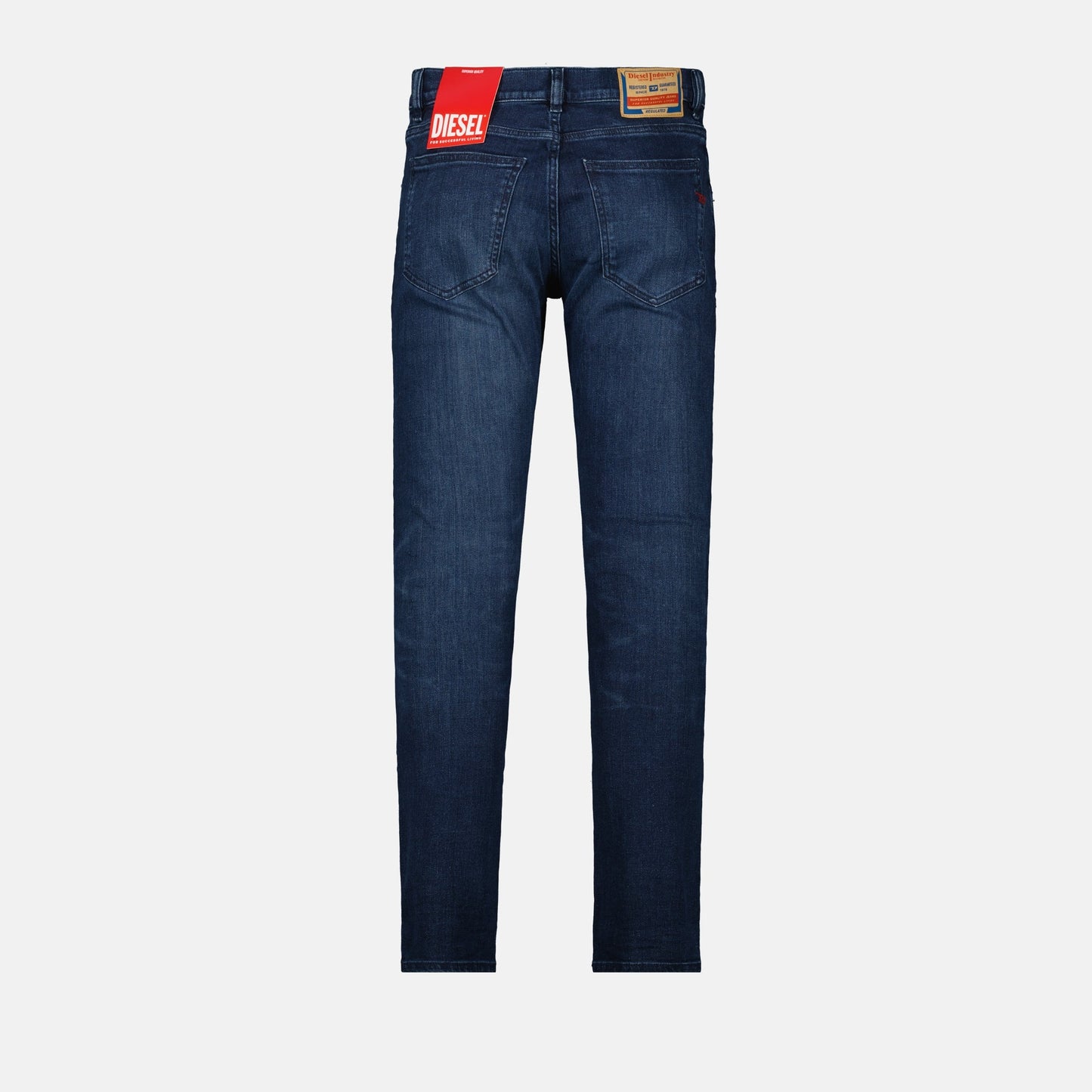 slim fit denim jeans, D-strukt jeans, high-quality jeans, five-pocket design, modern denim