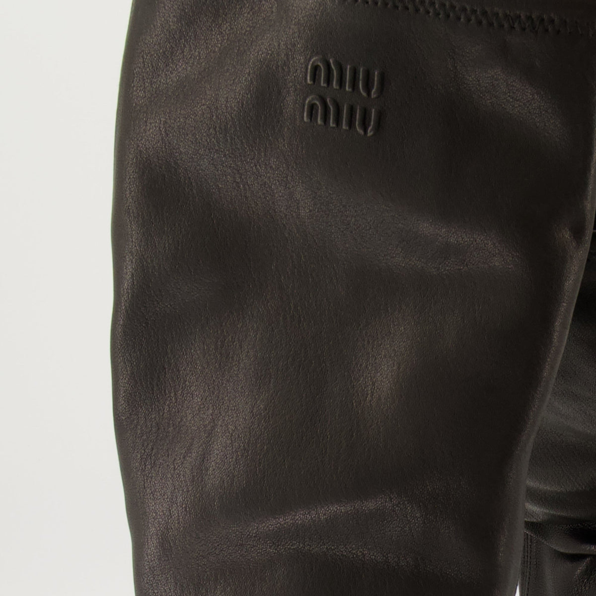 Schwarze Stretch-Nappalederstiefel