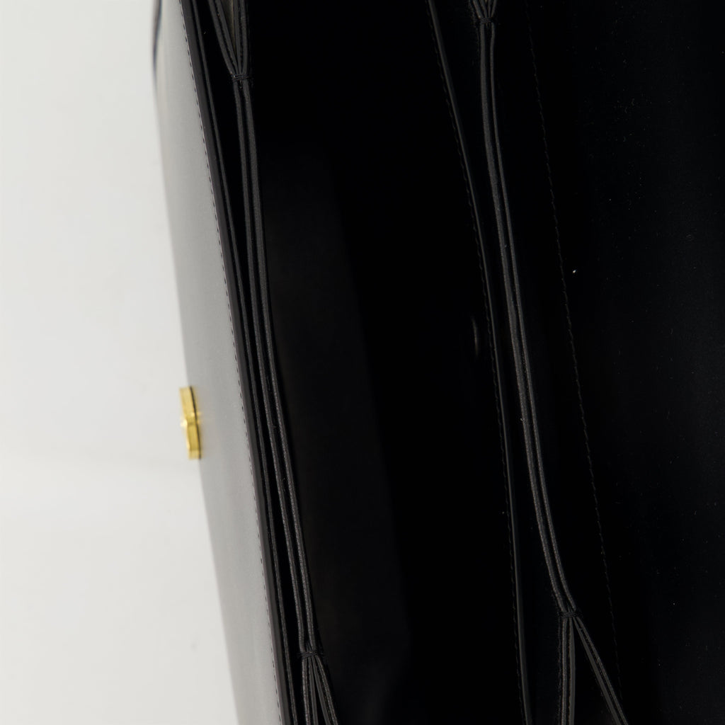 Imagen de la bolsa cruzada VLogo 9T05 de Valentino Garavani para mujeres - Temporada Primavera-Verano 2025 - Detalle vista 2