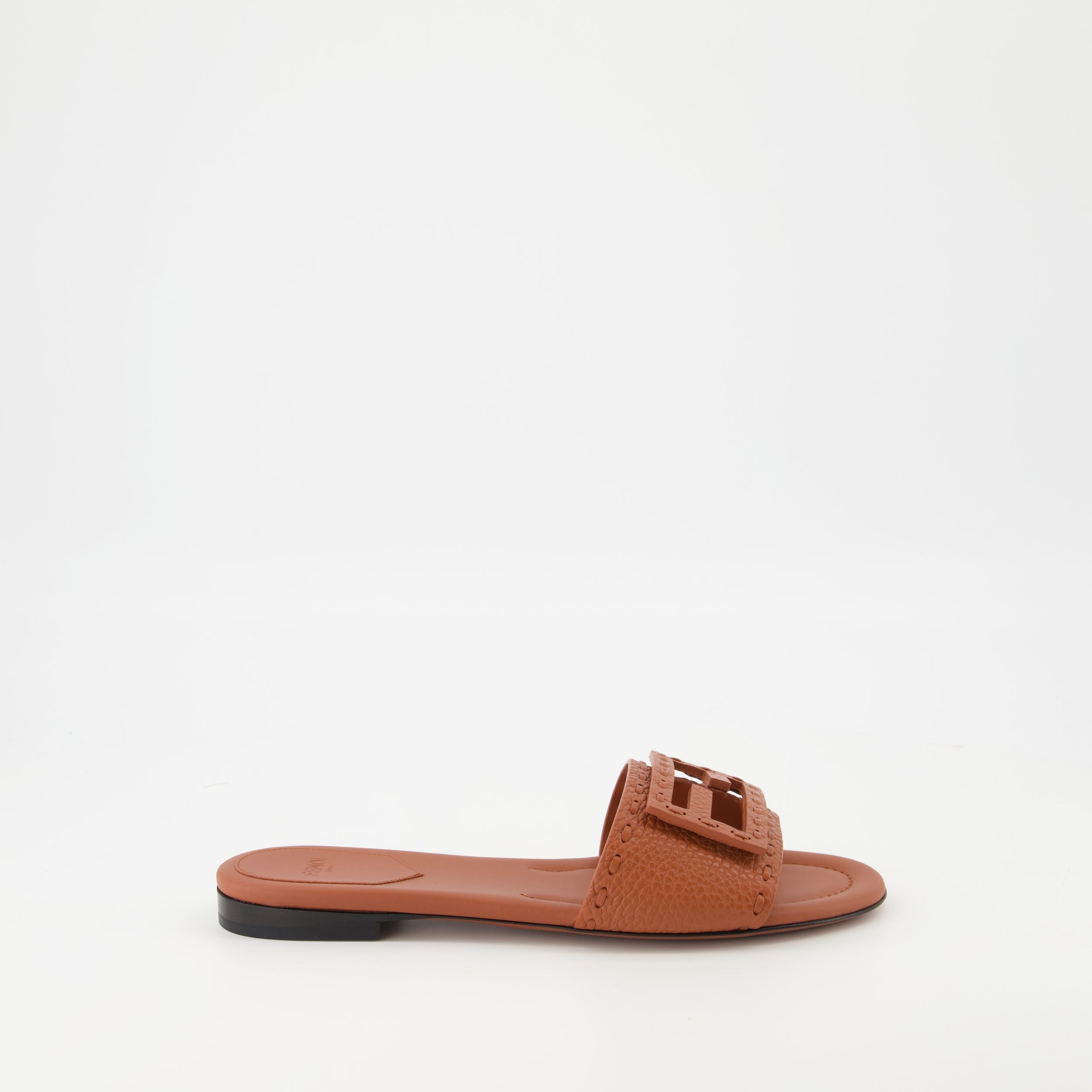 leather sandals, Baguette sandals, FF logo sandals, brown summer footwear, luxury sandals
