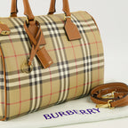 Image du sac Bowling Check Beige de Burberry pour femmes - Saison Printemps-Été 2026 - Vue détail 1