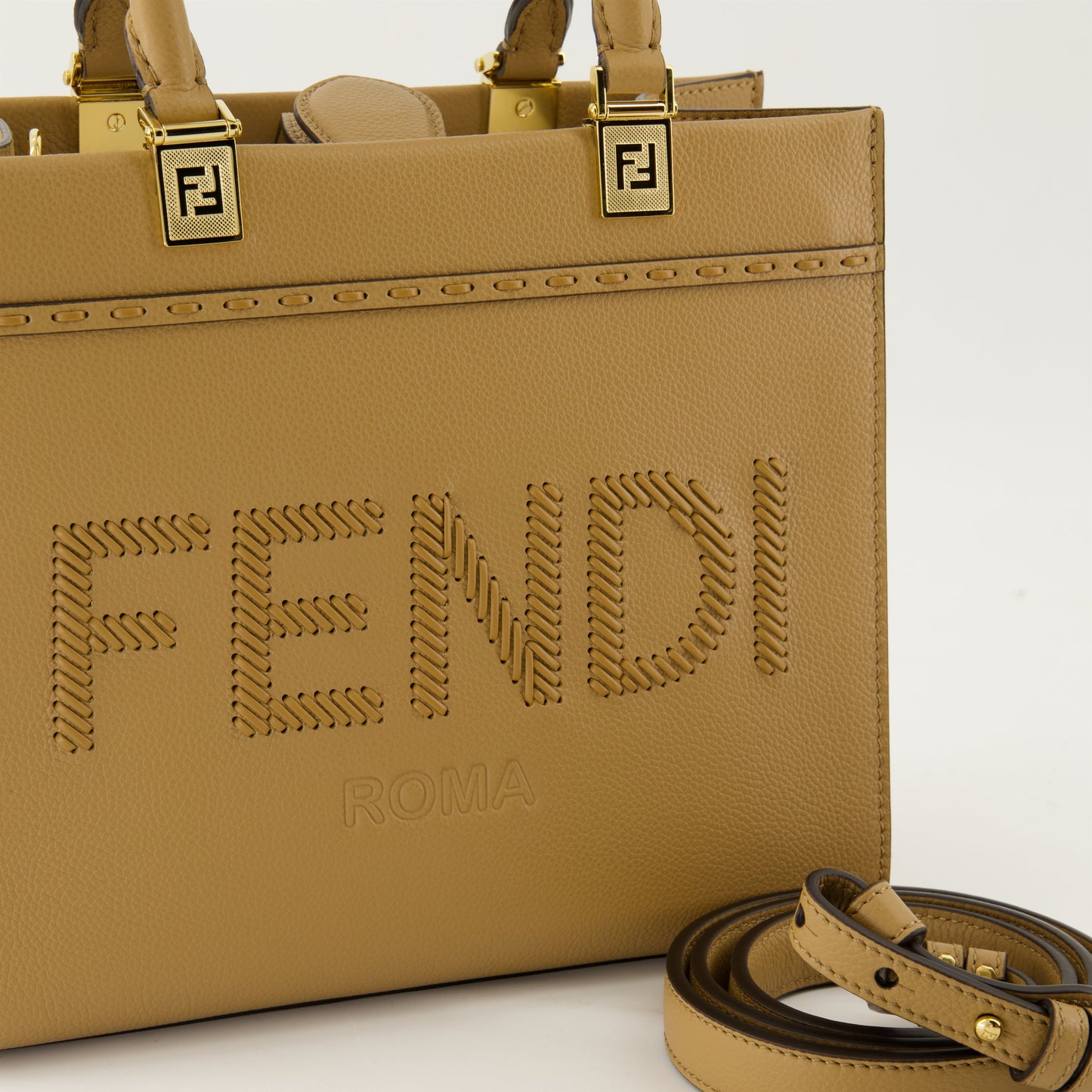 Fendi handbags, brown cabas, smooth leather bag, luxury accessories, high-end fashion