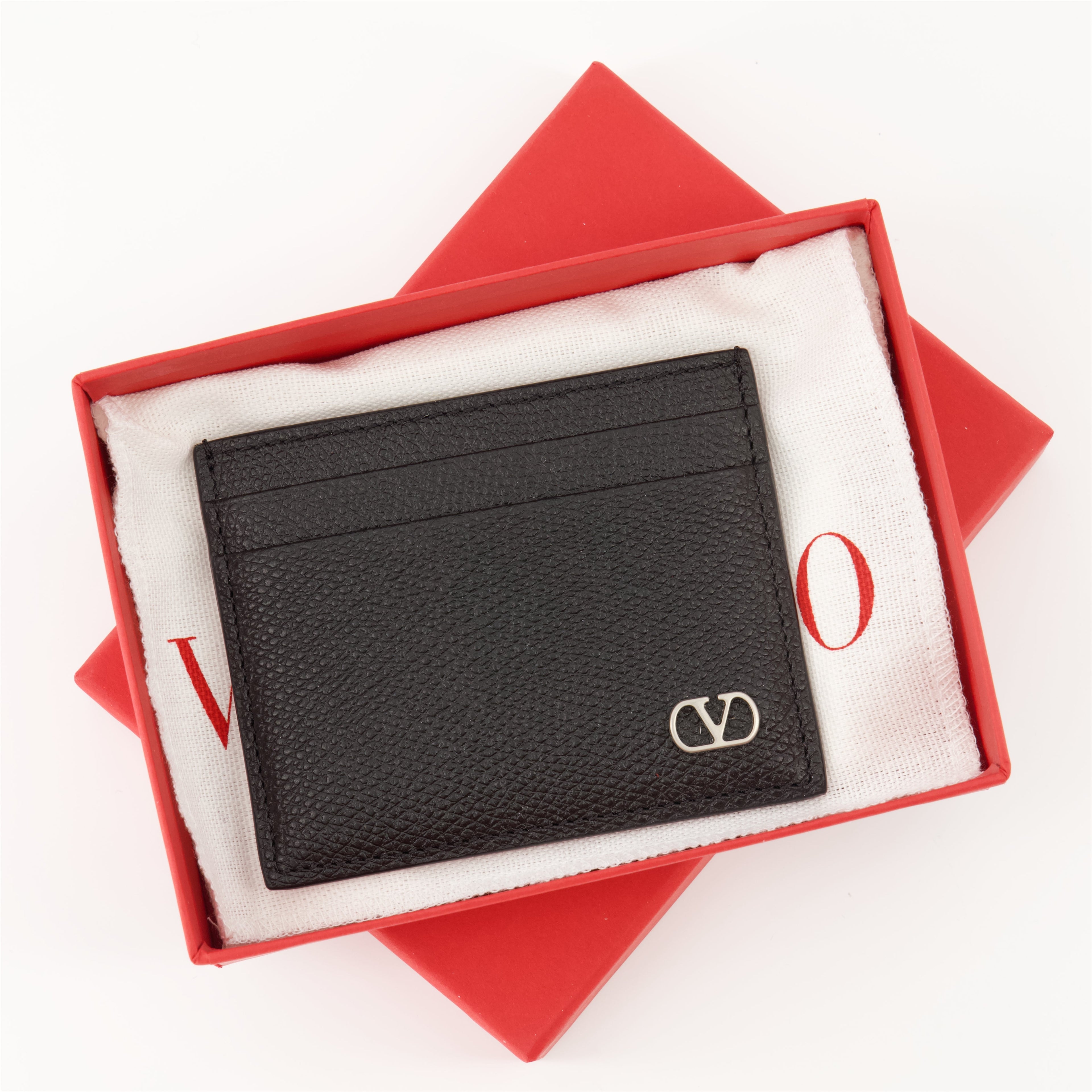 VLogo cardholder, black leather cardholder, Valentino accessories, luxury cardholder, men’s leather collection
