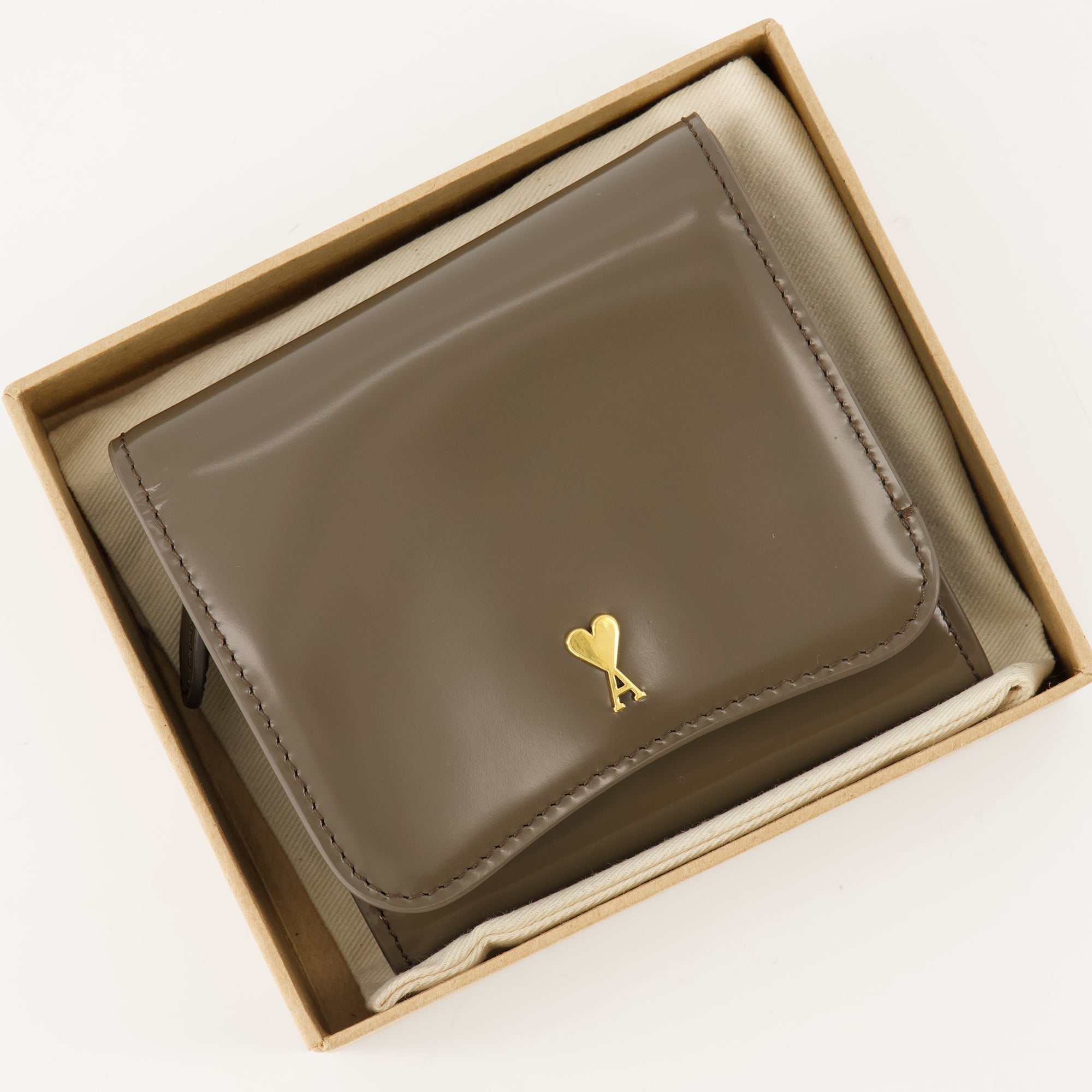 Ami Paris wallet, brown leather wallet, unisex accessories, Autumn-Winter collection, grained leather wallet