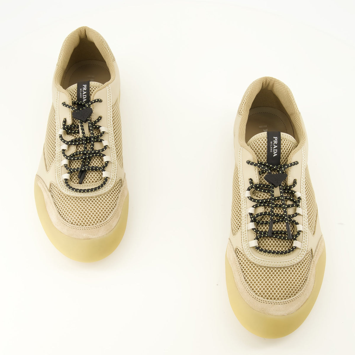 Speedrock Beige Sneakers