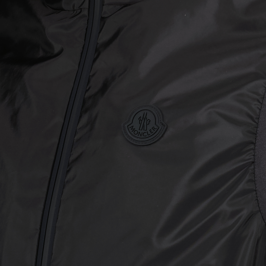 Image of Moretan Vest by Moncler for Men - Season Spring-Summer 2025 - Detail View 5