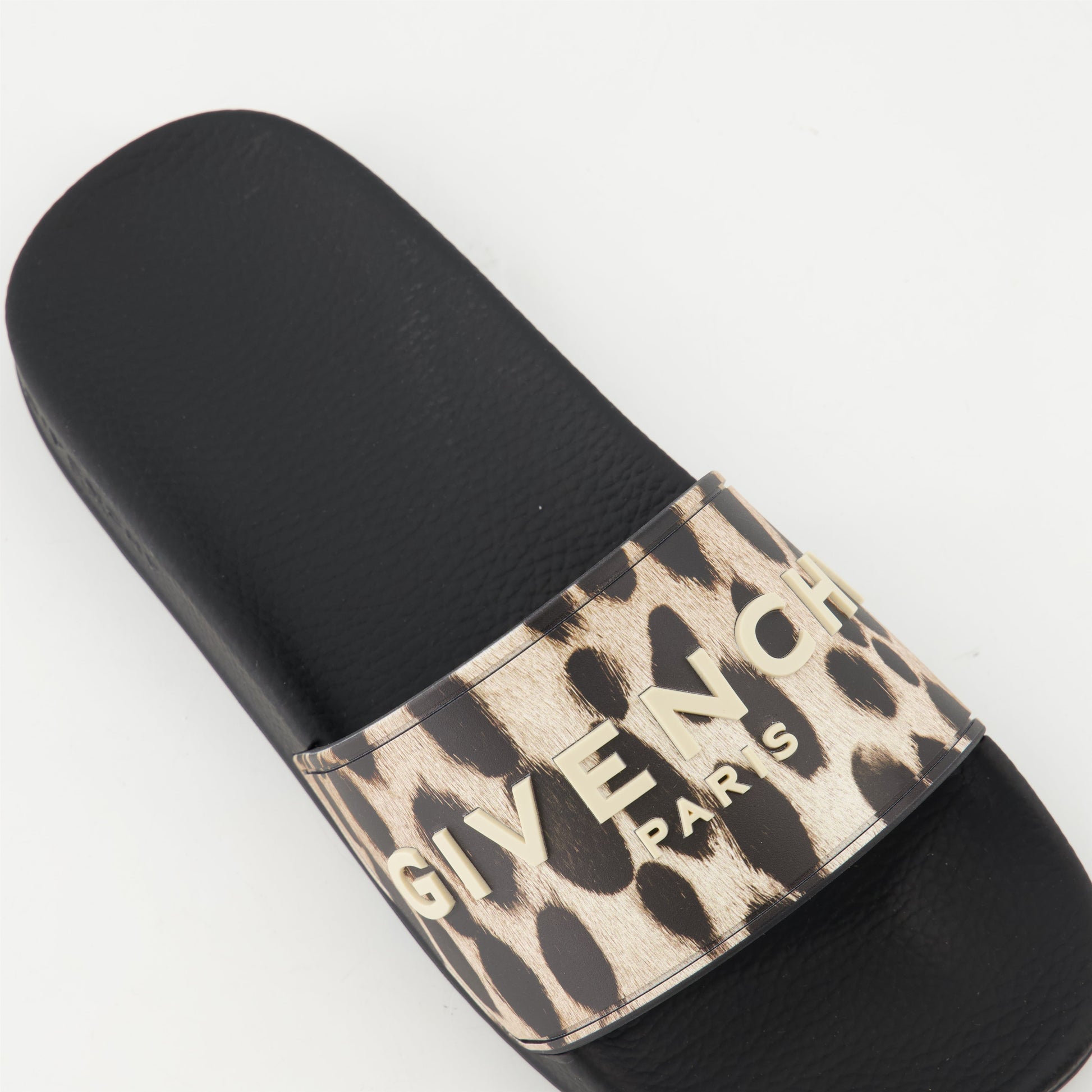 leopard print slides, Givenchy slides, rubber sandals, Spring-Summer 2025 fashion, molded sole sandals