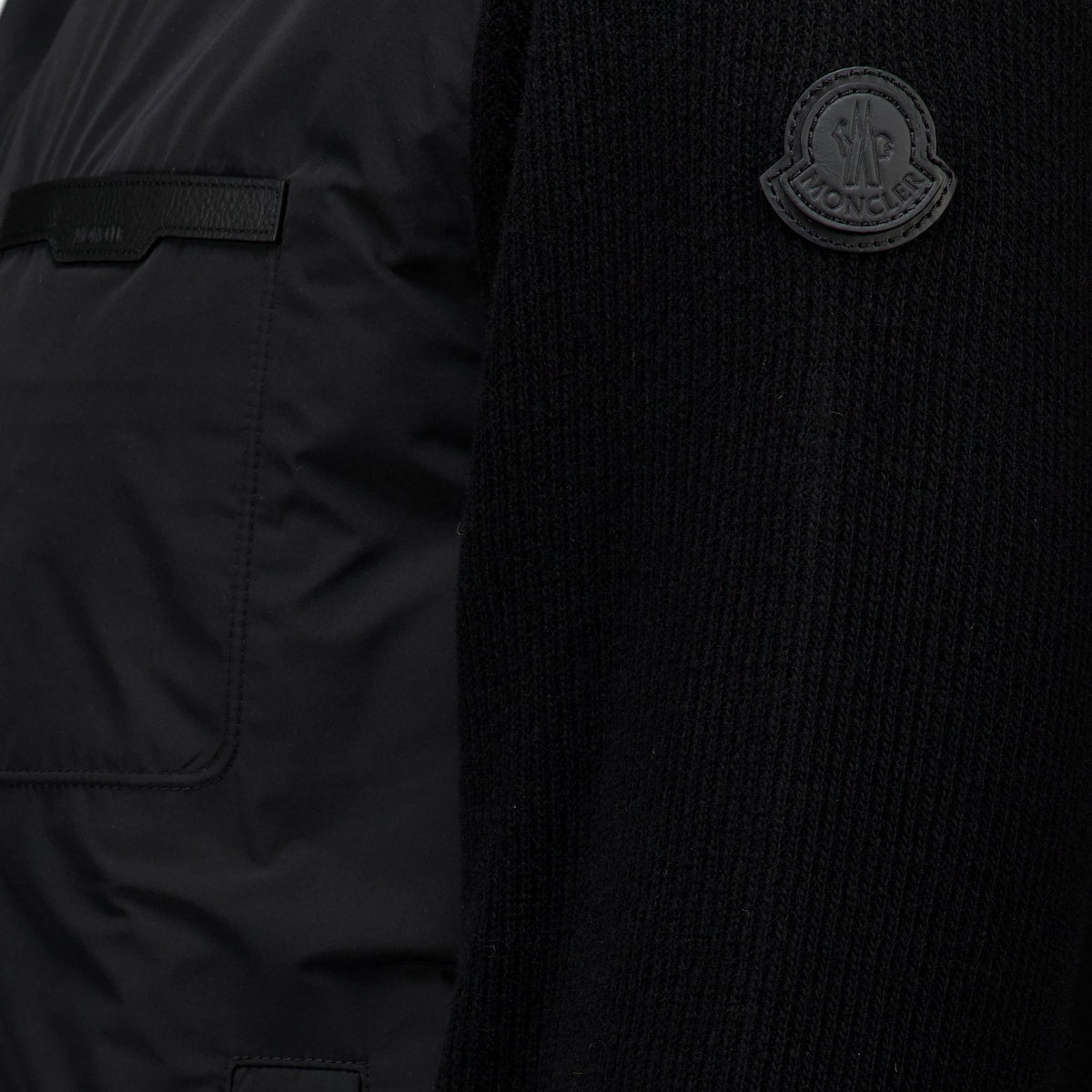 Strickjacke aus Wolle und Kaschmir mit Reißverschluss