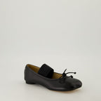 Image of Black Leather Anatomic Ballerinas by Mm6 for Women - Season Autumn-Winter 2024 - Front Right Three-Quarter View