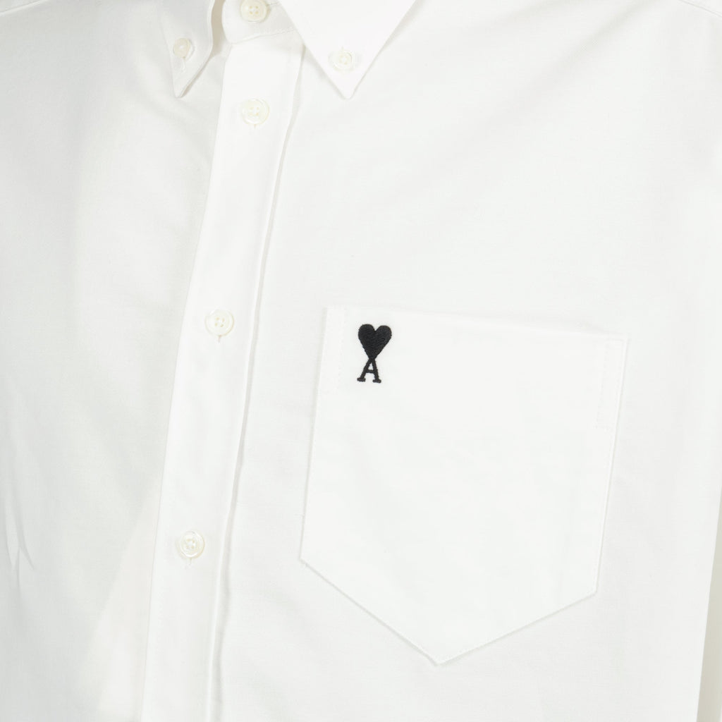 Immagine della camicia Boxy Ami de Coeur di Ami PARIS per uomini - Stagione primavera-estate 2026 - Vista di dettaglio 1