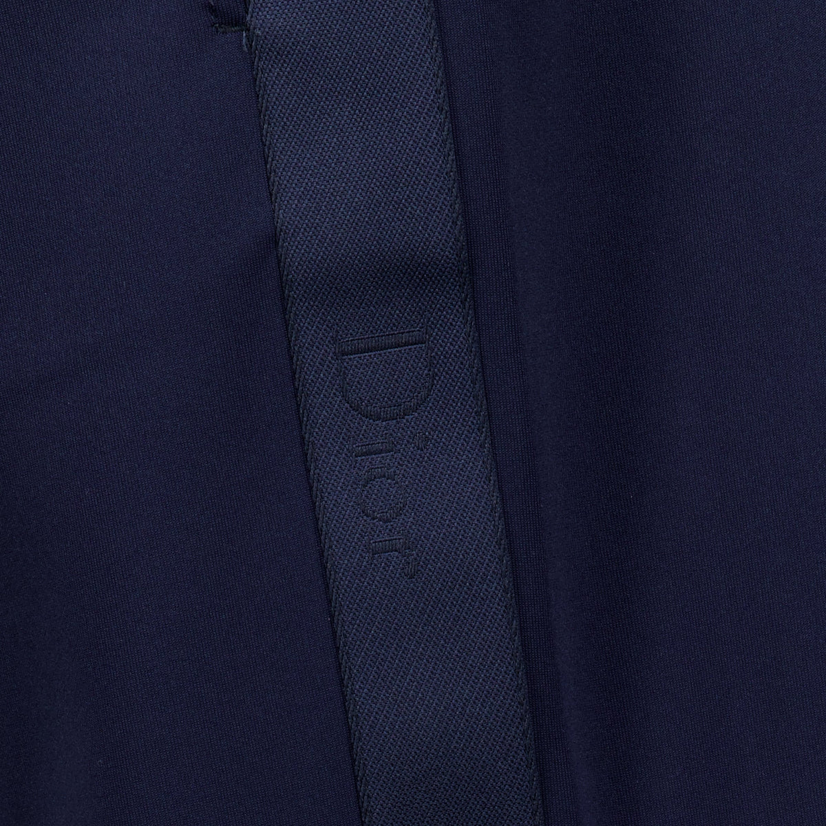 Bermudas técnicas azul marino
