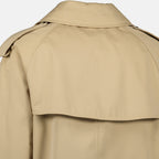 Immagine di un trench coat corto beige di Burberry per donne - Stagione Primavera-Estate 2026 - Vista dettaglio prodotto 3
