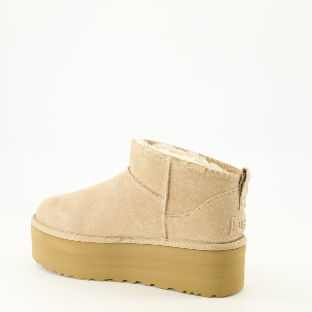 Classic Ultra Mini Platform 부츠