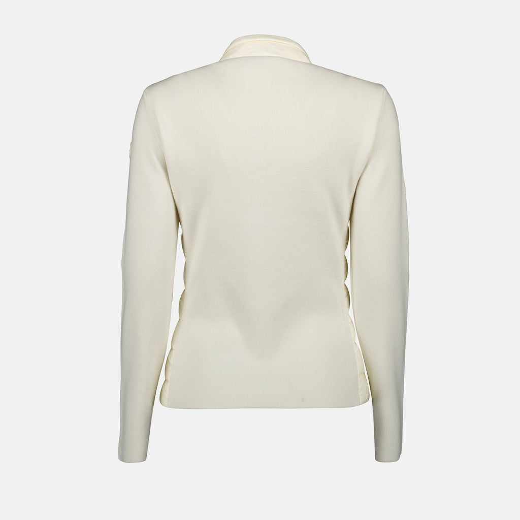 ベージュバイマテリアルジャケット