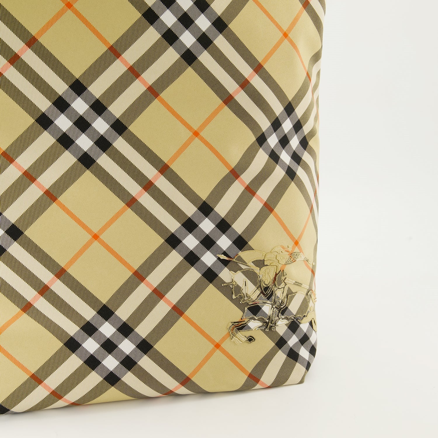 Check Pattern, Cabas Bag, Beige Bag, Fashion Accessories, Autumn Winter Collection