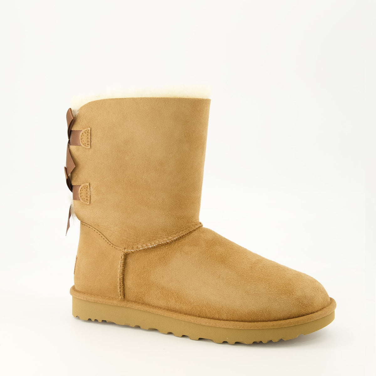 Botas Bailey Bow II em pele de borrego