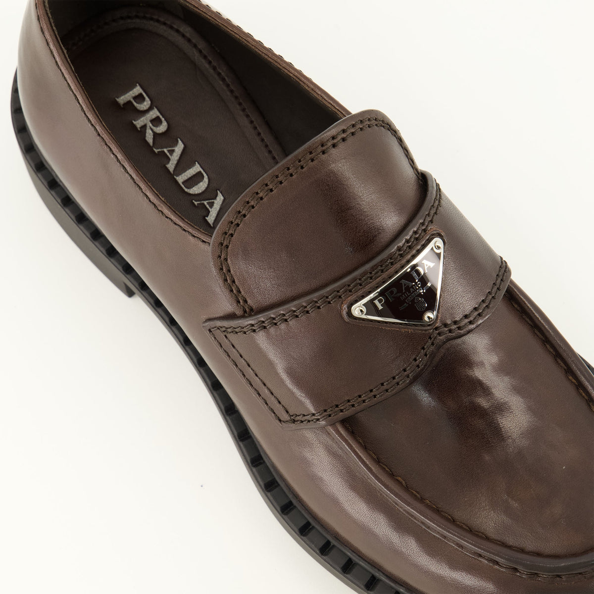Mocassins en cuir marron