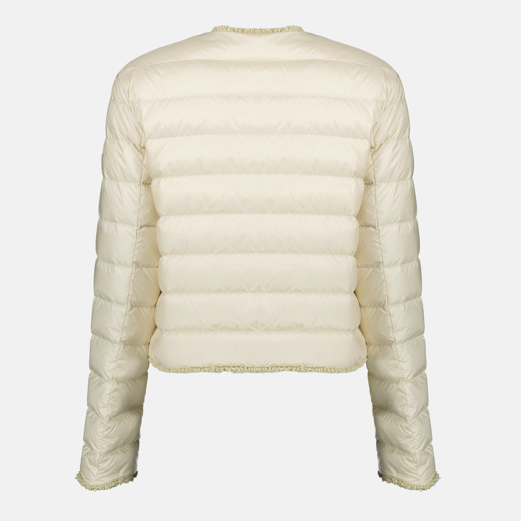 Image d'une doudoune courte blanche à fleurs de Moncler pour femmes - Saison Printemps-Été 2026 - Vue arrière