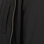 Image de la veste noire zippée classique par Ami PARIS pour homme - Saison Printemps-Été 2025 - Détail vue 8
