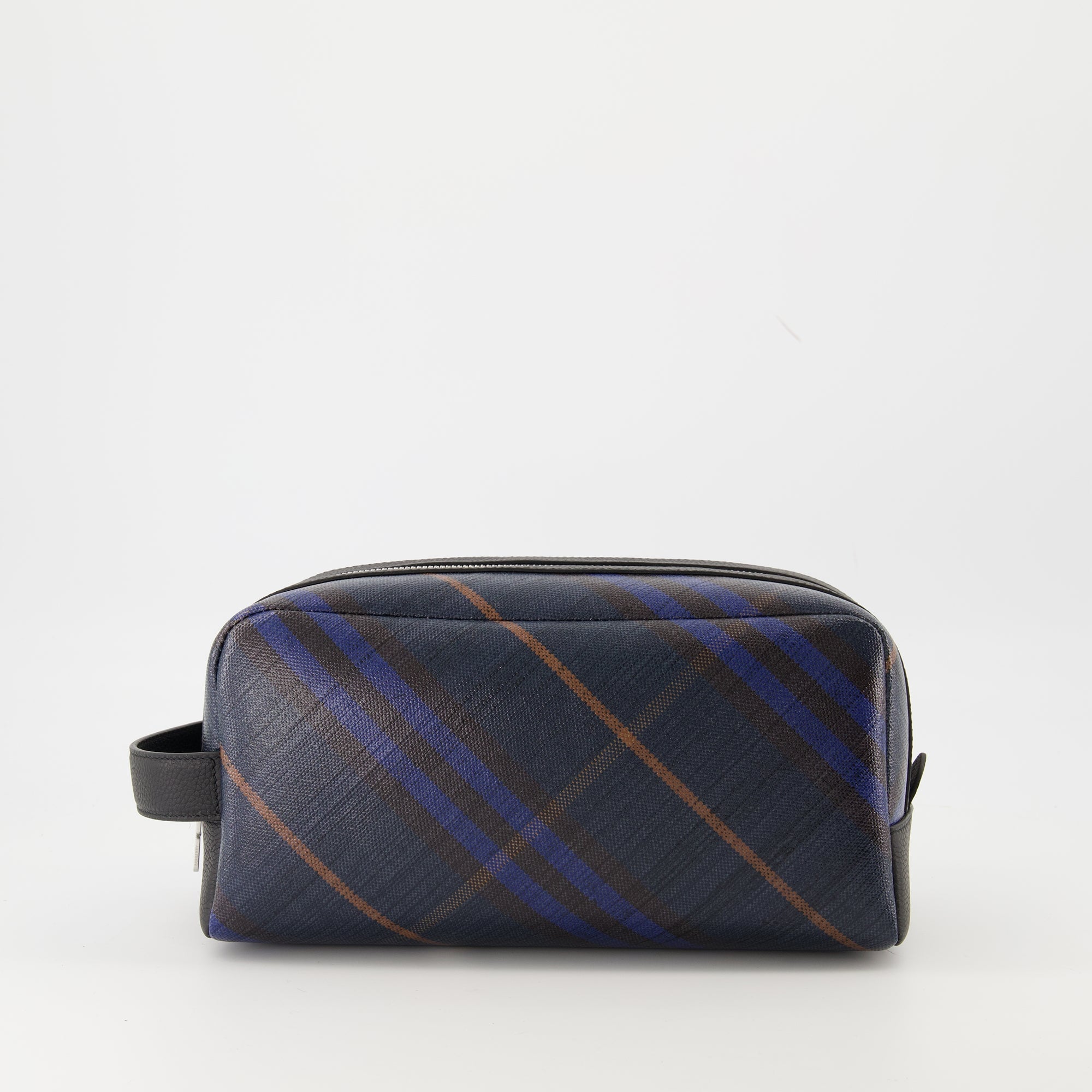 Burberry travel pouch, navy leather pouch, grained calf leather, autumn winter 2025, luxury travel accessory