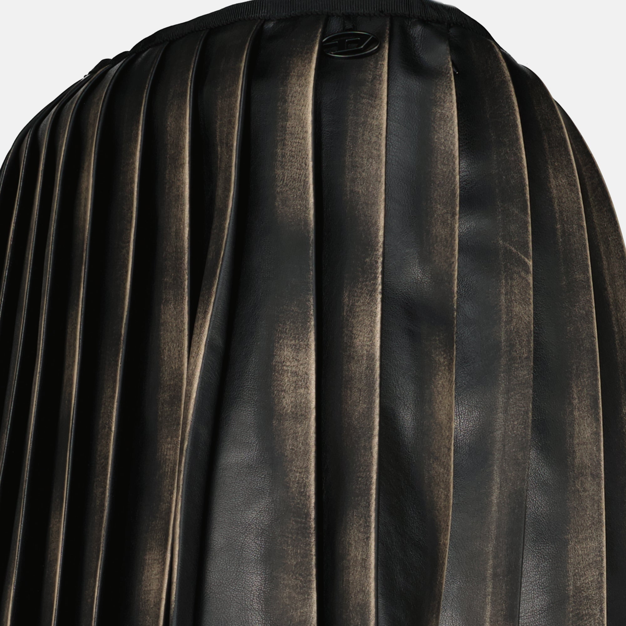 ディーゼルの女性向けミニスカートO-Sakaの画像 - シーズン春夏2026 - 詳細ビュー 1