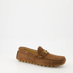 Image of Driver Fastaway Moccasins by Valentino Garavani for Men - Season Autumn-Winter 2025 - Front Right Three-Quarter View
