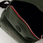 モンクレールの男性用ピエリックカキバックパックの画像 - 2024年秋冬シーズン - 詳細ビュー 2