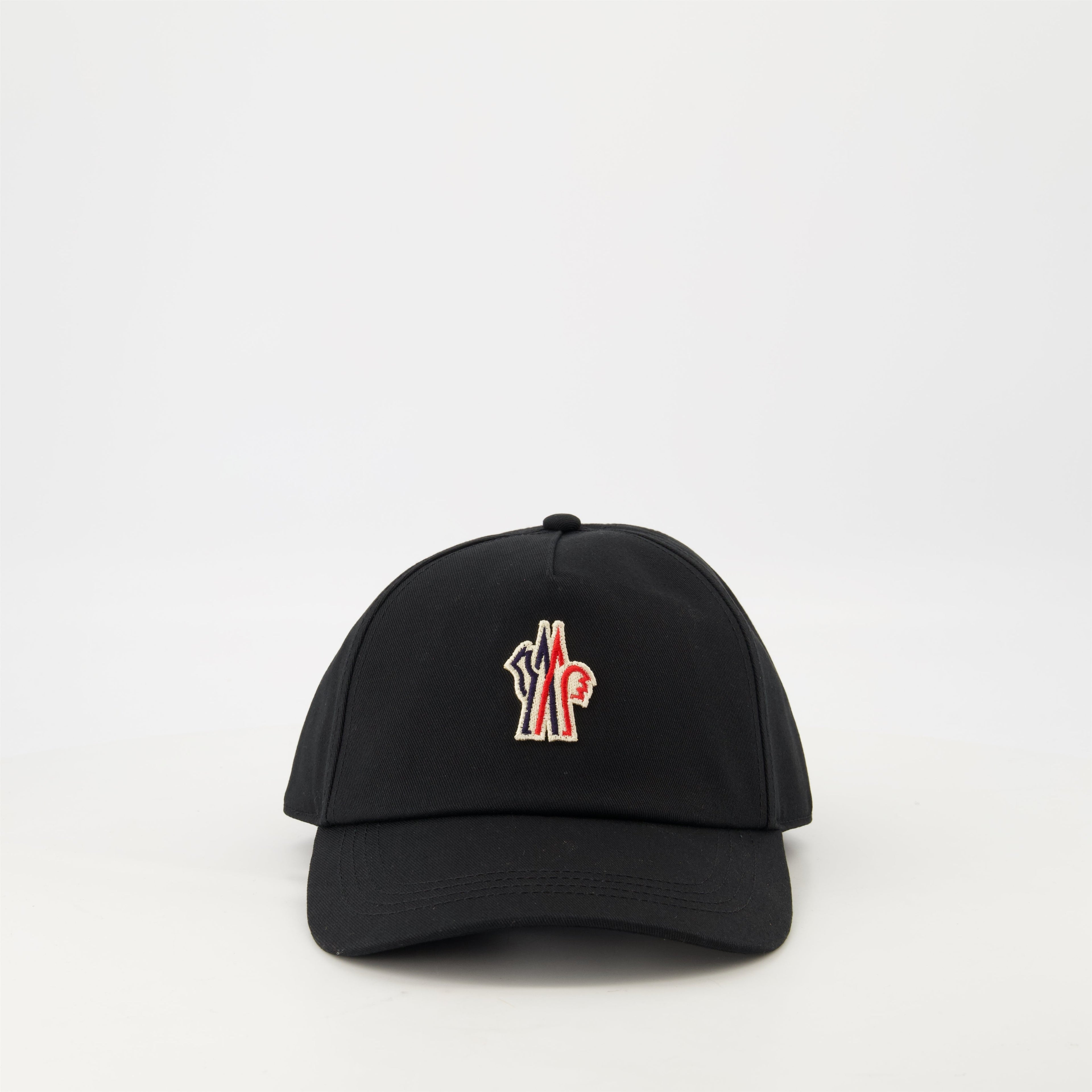 Image of Casquette Grenoble Noire by Moncler Grenoble for Men - Season Spring-Summer 2026 - Front View