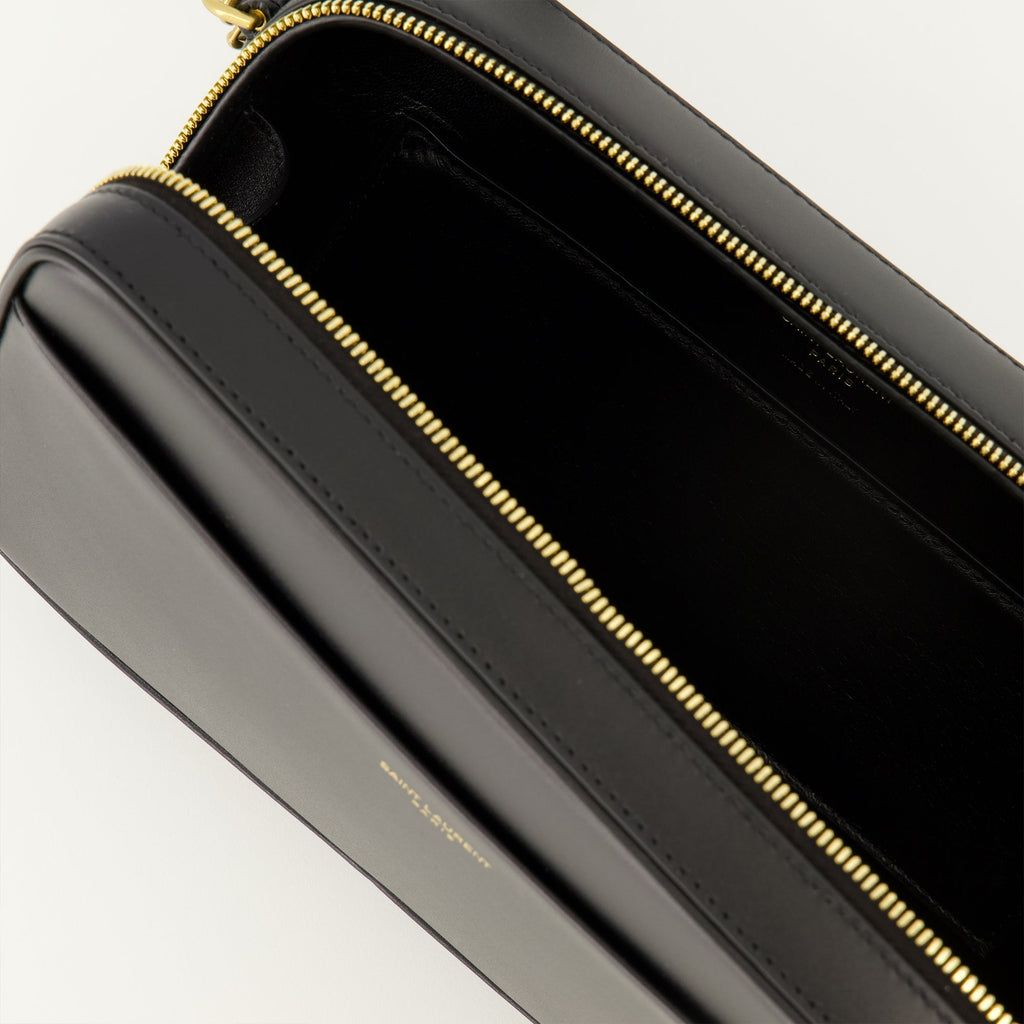 Image of Pochette Saint Laurent Paris by Saint Laurent for Men - Season Spring-Summer 2026 - Detail View 2
