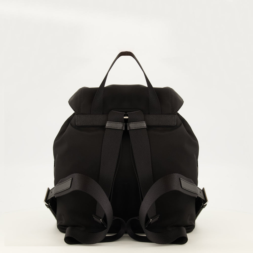 Petit sac à dos noir en Re-Nylon