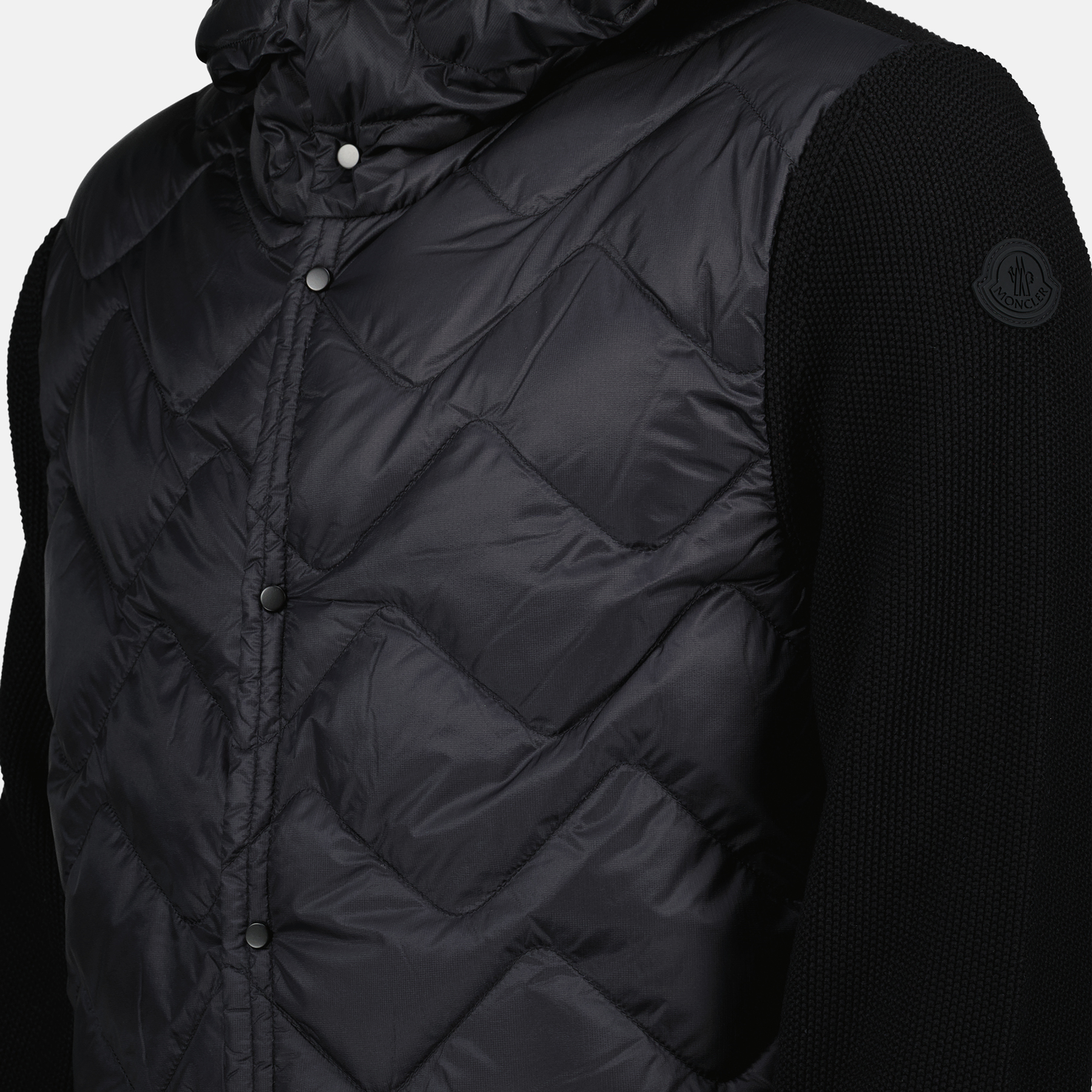 Imagem de Casaco Preto Acolchoado Bi-material da Moncler para Homens - Temporada Primavera-Verão 2025 - Detalhe 1
