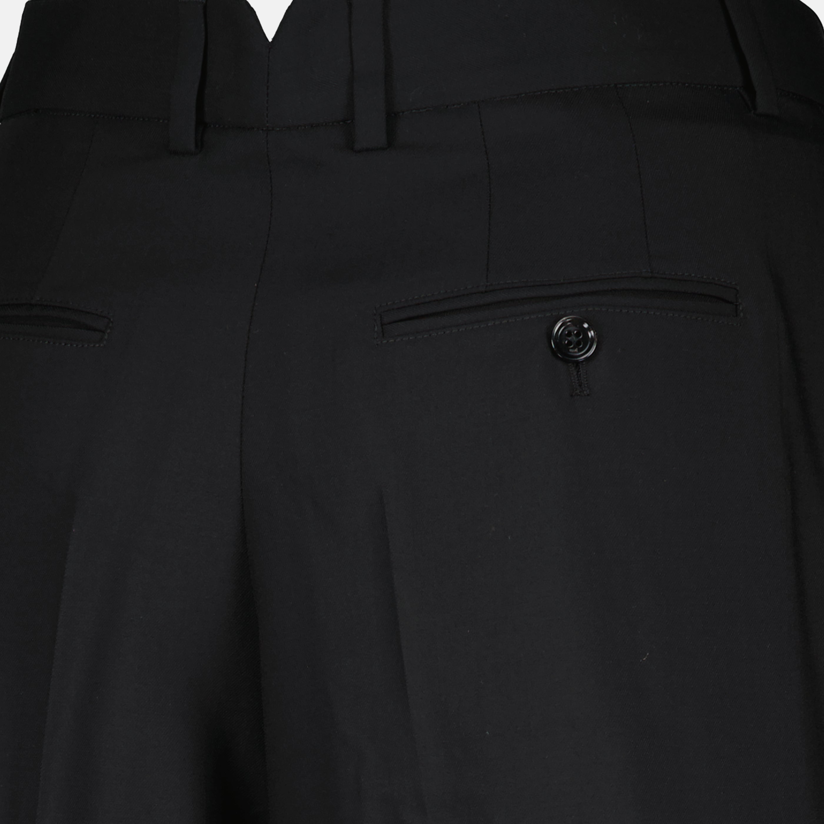 Black Wool Bermuda