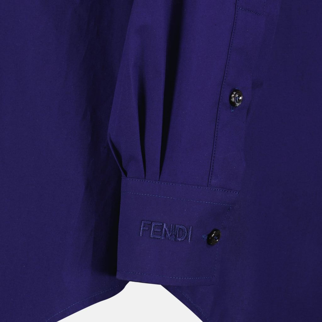 Camisa de popelina azul marino con aberturas