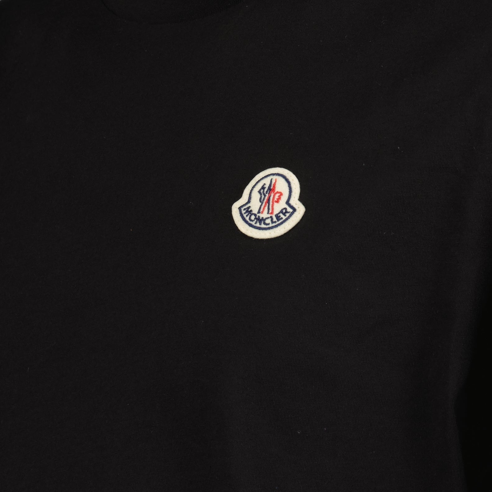 Moncler t-shirt set, black tees, stylish cotton shirts, classic round neck, Moncler logo