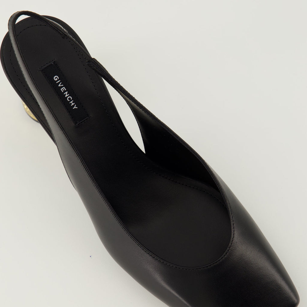 Imagen de los tacones de cinta negra Givenchy de Givenchy para mujeres - Temporada primavera-verano 2026 - Vista detallada desde arriba