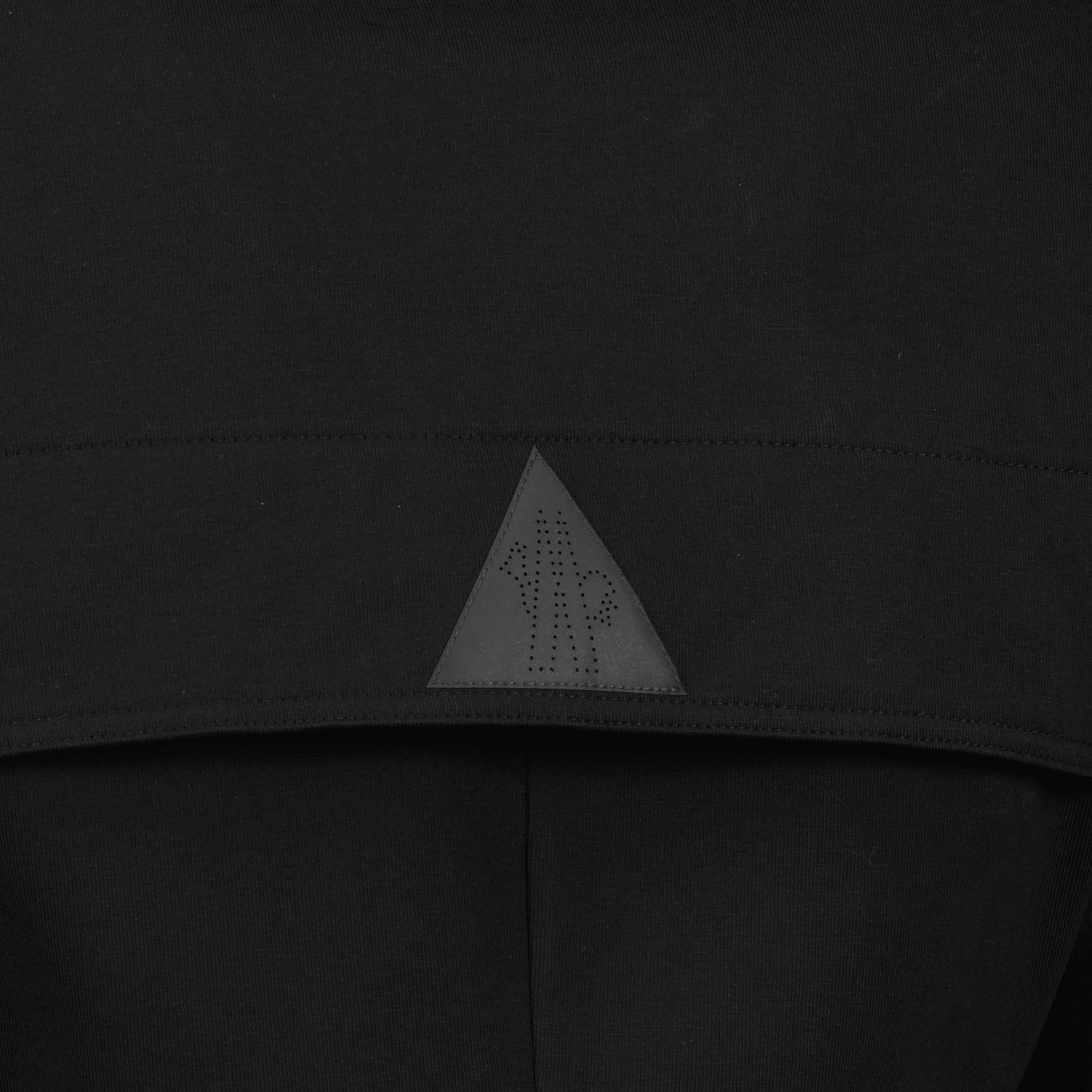 여성을 위한 몽클레르 그르노블 블랙 로고 티셔츠 이미지 - 2026 봄-여름 시즌 - 디테일 보기 2