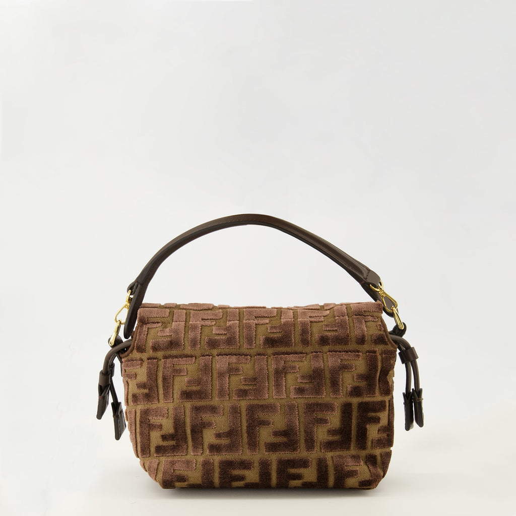 Fendi, La Mamma Baguette, velvet bag, luxury accessories, designer handbag