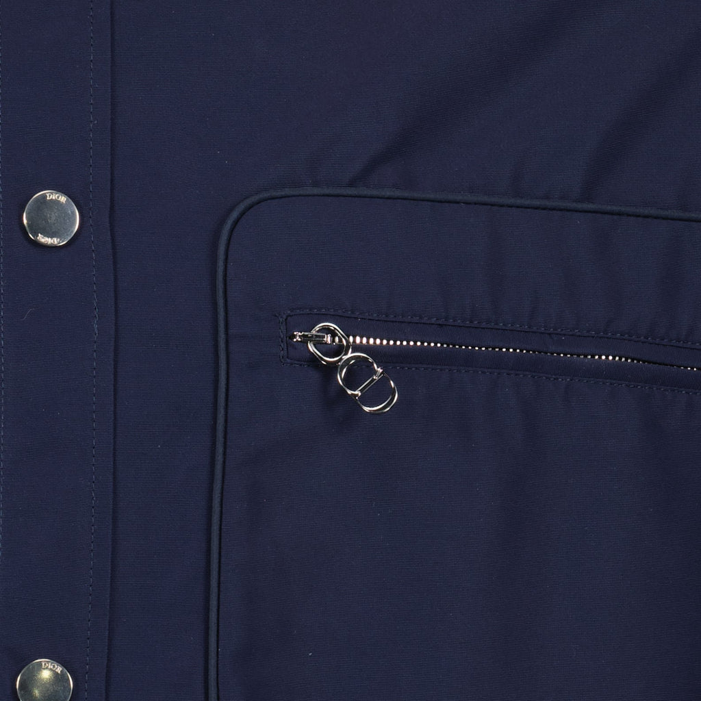 Imagen de camisa de algodón otomano bordada de Dior para hombres - Temporada Otoño-Invierno 2024 - Vista de detalle 1