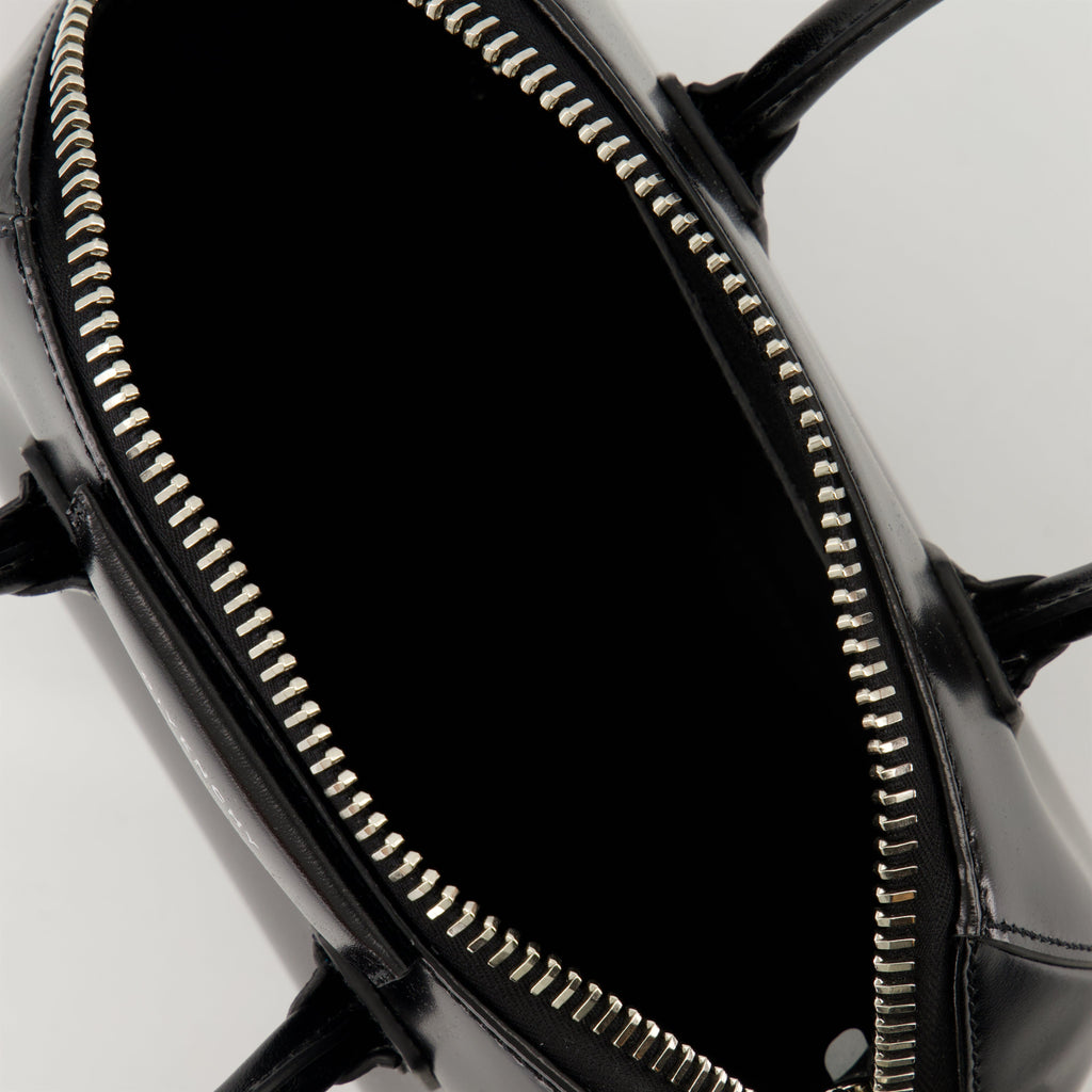 Mini Antigona bag, Givenchy leather bag, designer handbags, luxury accessories, black leather bag