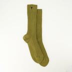 Image de chaussettes Kaki Ami de Coeur par Ami PARIS pour unisexe - Saison Automne-Hiver 2025 - Vue de face